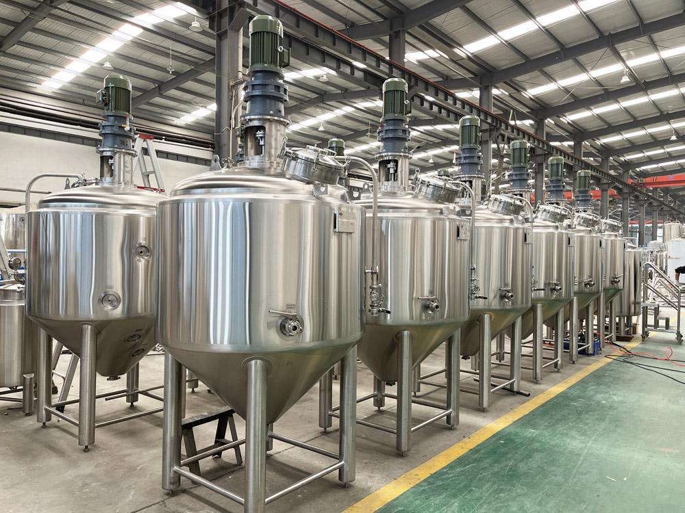 1000L Agitated Fermenters